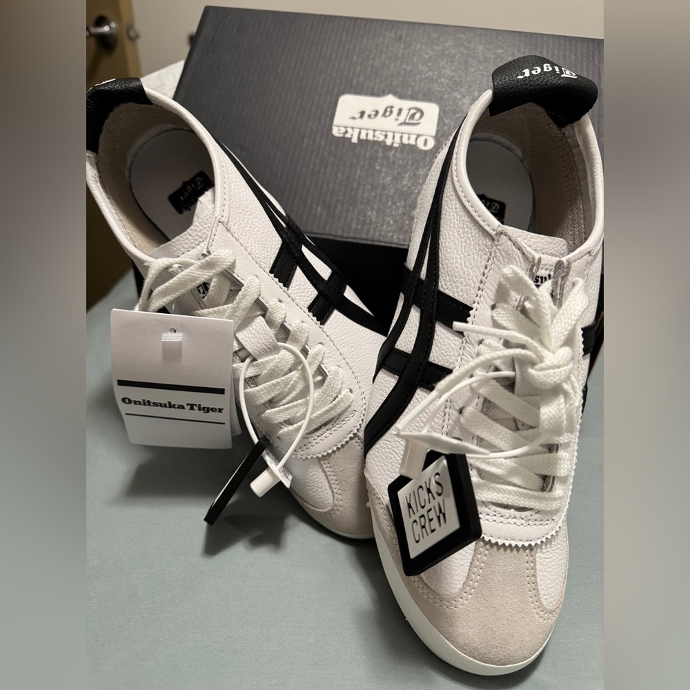 Onitsuka Tiger Mexico 66 White/Black M 8, W 9.5